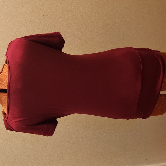 Storm tee - Picture 2 of 3